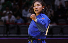 Л.Энхрийлэн Азийн аваргын алтан медалийн төлөө барилдахаар шалгарч үлдлээ