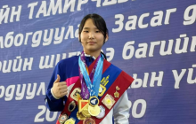 Ц.ЭНХЛЭН: Дөрвөн настайгаасаа бадминтоноор хичээллэсэн 