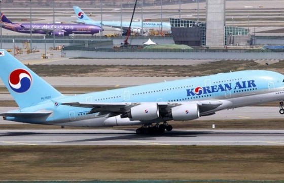 МОНГОЛЧУУДЫГ ШУЛЖ, ЖУУЛЧДЫГ ҮРГЭЭСЭН “KOREAN AIR”-ИЙН МОНОПОЛЬ АЖИЛЛАГАА