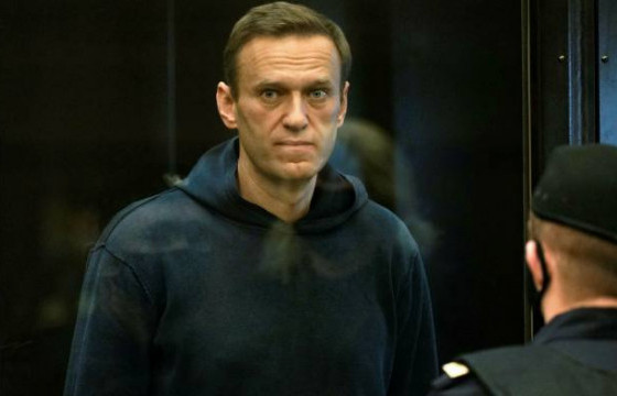 Алексей Навальныйн 3.5 жилийн тэнсэн харгалзах ялыг өөрчилж, хорих ял болгожээ