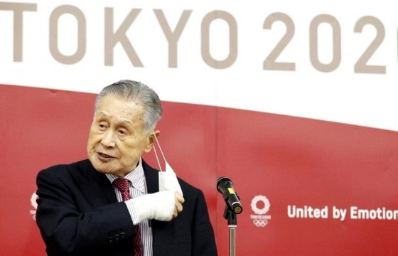 Токиогийн Олимпын хорооны  дарга зохимжгүй үг хэлснээсээ болж огцорлоо