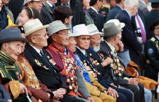 Өвөрхангай аймгийн Баян-Өндөр сум хамгийн олон 100 настантай