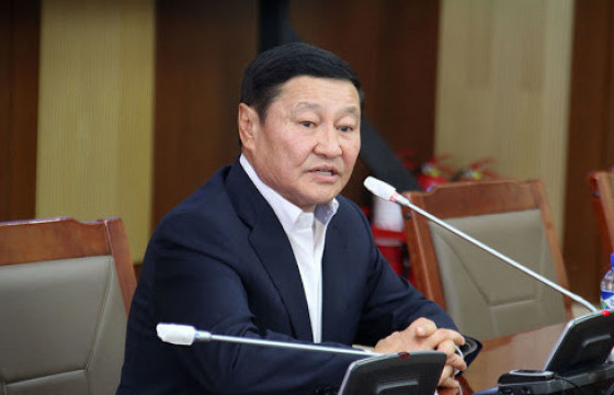 Н.Алтанхуяг Үндэсний аудитын газарт мөрийн хөтөлбөрөө хүргүүллээ