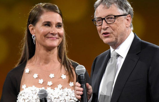 Билл Гейтс 27 жил хамт амьдарсан эхнэр Мелиндагаасаа салахаар шийджээ