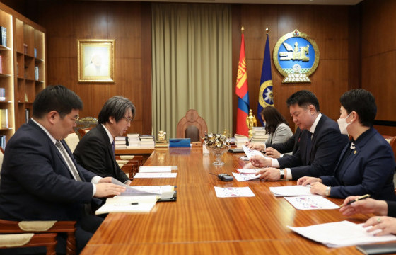 Ерөнхийлөгч У.Хүрэлсүх Япон Улсаас Монголд суугаа Элчин сайд Х.Кобаяшиг хүлээн авч уулзжээ