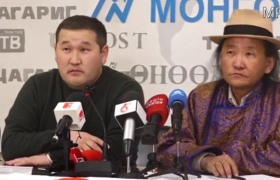 М.АРИУНБОЛД: Х.Нямбаатарыг хууль бус журам гаргаж, эрлийз морины талд ажиллаж байгаа болохоор шүүхэд өгнө