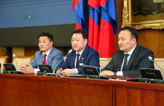 МАН БҮЛЭГ: Түгжрэлийг бууруулах асуудалд нухацтай хандаж, дахин хэлэлцэнэ