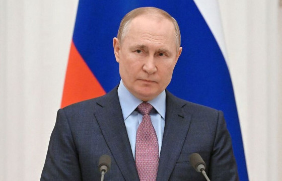 В.И.Путин 18 жил тасралтгүй оролцож ирсэн телевизийн шууд ярилцлагаа анх удаа хойшлууллаа
