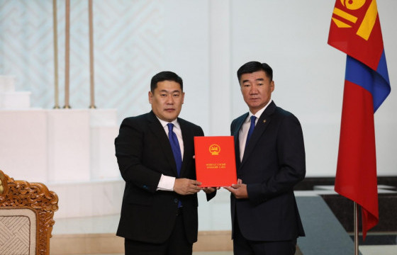 ЗАМ, ТЭЭВРИЙН ХӨГЖЛИЙН САЙД С.БЯМБАЦОГТ: Дарханы замын нэг урсгалыг энэ жил ашиглалтад оруулна