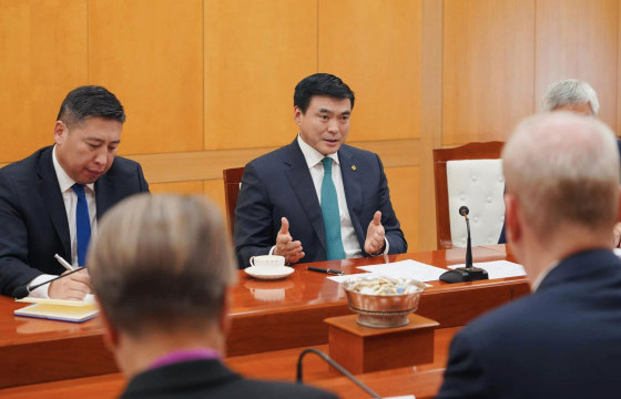 Сэргээгдэх эрчим хүч, ногоон эдийн засгийг хөгжүүлэх чиглэлээр ЕСБХБ-тай хамтран ажиллана