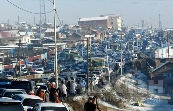 Засгийн газрын хуралдаанаар автозамын түгжрэлийг бууруулах талаар хэлэлцэнэ 