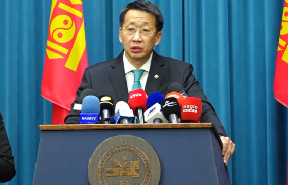 Л.ЭНХ-АМГАЛАН:  Боловсролын салбарт тооллого хийхэд төрийн болон орон нутгийн өмчийн сургуулиудын газрын 70-80 хувийг нь зарсан зөрчил илэрсэн