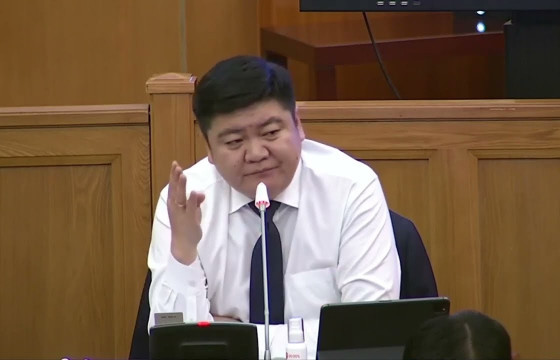 Ц.Сандаг-Очир: Богд уул орчимд иргэд зээлээр орон сууц бариулчихсан, ордер нь гараагүй байна