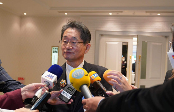 АЛТАН ГАДАС ОДОНГООР ШАГНУУЛСАН ШИМИЗҮ ТАКЭНОРИ: МОНГОЛЫН ТУХАЙ ХАМТ СУДАЛГАА ХИЙСЭН ОЮУТНУУДЫНХАА ГАВЬЯАГААР ШАГНУУЛЛАА