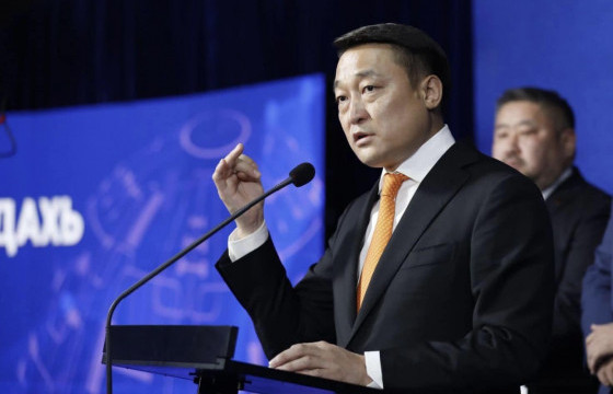 Д.АМАРБАЯСГАЛАН: ЖАГСАГЧДЫН ТӨЛӨӨЛЛИЙГ ХҮЛЭЭН АВЧ УУЛЗАНА