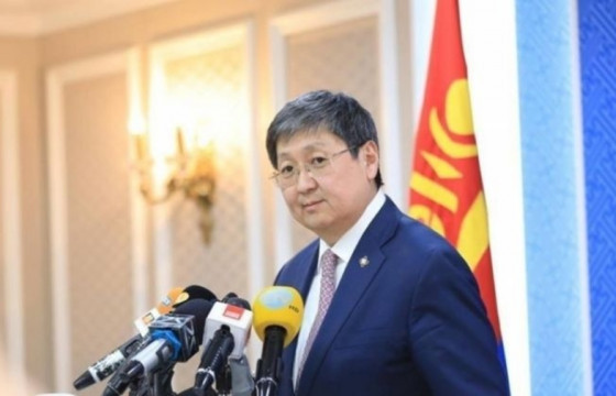 Ч.ХҮРЭЛБААТАР: Д.АРИУНБОЛД, Д.ГАНХУЯГ, Б.ОТГОНЖАРГАЛ, Х.НУРЛАТ, Н.УДААНЖАРГАЛ НАРЫГ НҮҮРСНИЙ ХЭРГЭЭР ЭРҮҮГИЙН ХЭРЭГ ҮҮСГЭН ШАЛГАЖ БАЙНА 