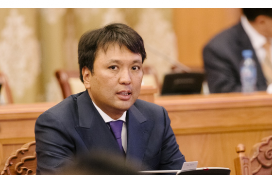 Х.ДОРЖХАНД: Засгийн газар Үндсэн хуульд нэмэлт, өөрчлөлт оруулах тухай хуулийн төслийг өргөн барих ёстой