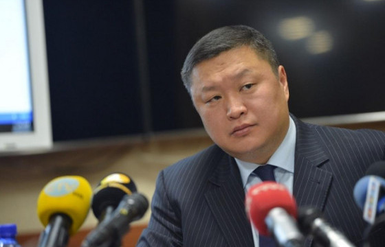 Хөгжлийн банктай холбоотой сонголд ТЕГ-ын дарга асан Б.Хурцыг гэрчээр дуудахаар болжээ