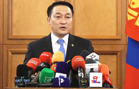 Д.АМАРБАЯСГАЛАН: Засгийн газраас Үндсэн хуулийг шинээр бичих санаачилгыг гаргаагүй