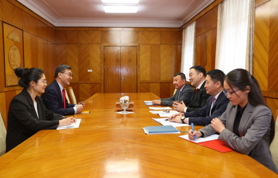 Ерөнхийлөгчийн нэрэмжит хүүхэд, залуучуудын спорт цогцолборын төслийн ажлйн явцын талаар мэдээлэл солилцлоо