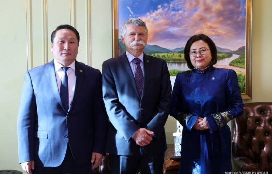 Унгарын Үндэсний Ассамблейн дарга Көвер Ласло Монголд ирлээ