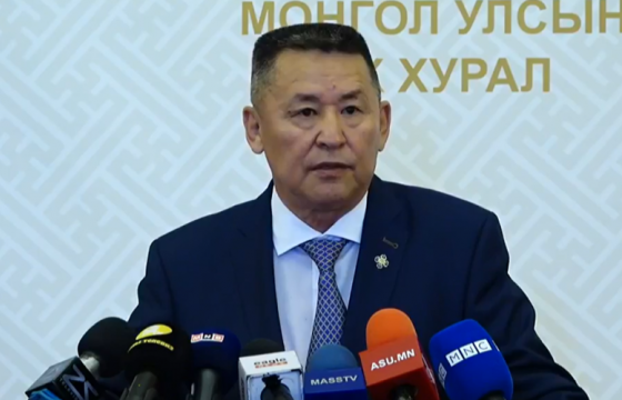 Ш.АДЬШАА: Төрд эзэмшүүлсэн 1072 хувьцааг иргэдэд буцаан эзэмшүүлэх тогтоолын төслийг Их хуралд өргөн барьж байна