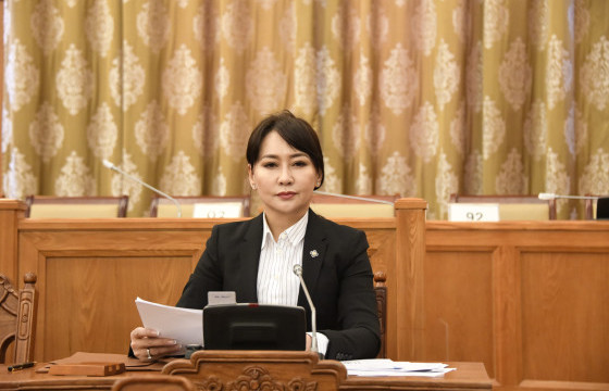 А.АДЪЯАСҮРЭН: 