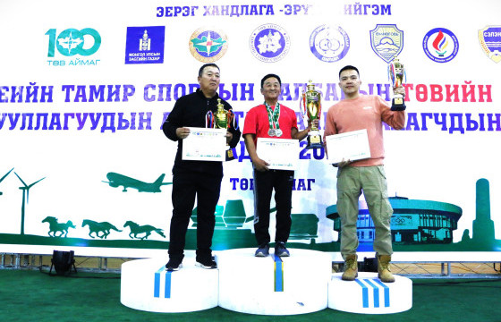 Сэлэнгэ аймгийн баг тамирчид аварга боллоо