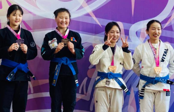 Солонгосын жюү жицүгийн “IRLS 23” тэмцээнээс медаль хүртжээ