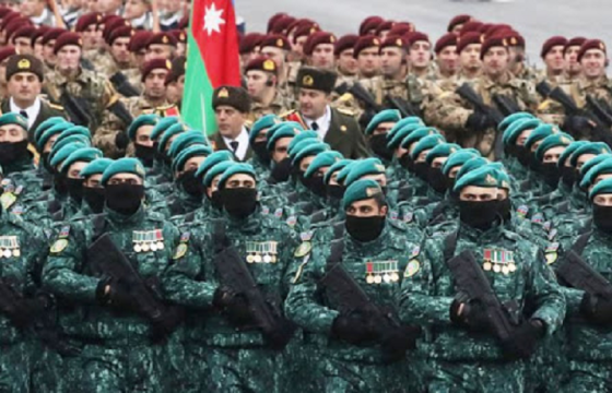 Азербайжан дайнд бэлдэж байна гэв