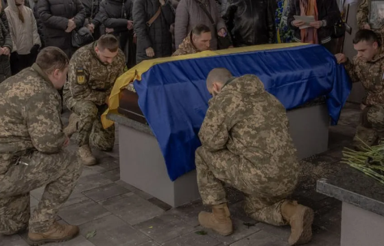 ОХУ, Украины дайнд Оросын 180 мянга, Украины 31 мянган цэрэг амь үрэгджээ