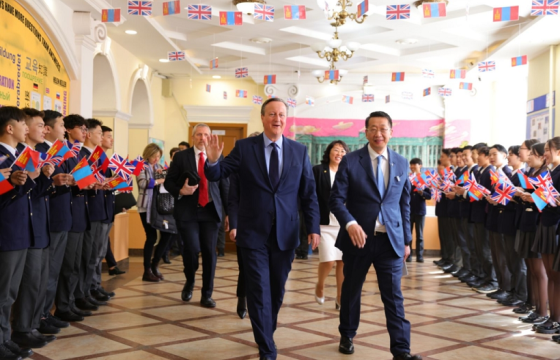 Их Британиас Монгол Улсад англи хэлний хөтөлбөр хэрэгжүүлэхэд зориулж 10 сая фунтийн дэмжлэг үзүүлнэ