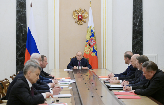 В.Путин ОХУ-ын цөмийн зэвсэг хэрэглэх нөхцөлд өөрчлөлт оруулах санал гаргажээ