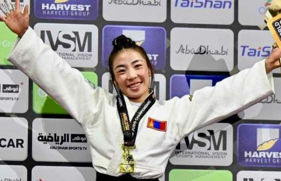 Олимпын мөнгөн медальт, дэлхийн аварга Б.Баасанхүү “IJF”-ийн оны шилдэгт нэр дэвшжээ