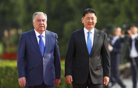 Монгол Улсын Ерөнхийлөгч У.Хүрэлсүхийг Тажикистан Улсад албан ёсоор угтлаа