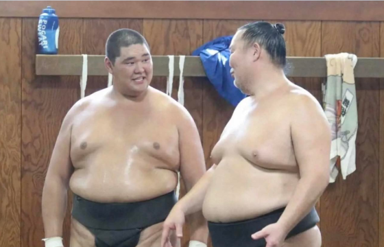 Аки башёд шинээр хоёр Монгол сүмоч барилдахаар болжээ