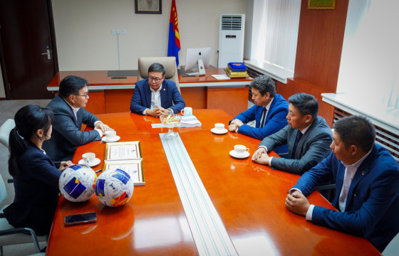 Боловсролын сайд П.Наранбаяр, МХБХ-ын ерөнхийлөгч Ц.Анандбазартай уулзлаа