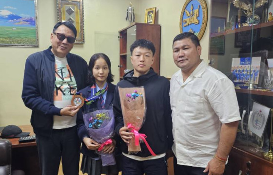 Дэлхийн аваргын хүрэл медальт Б.Хулан “Мон-Алтиус”-д төлбөргүй сурна