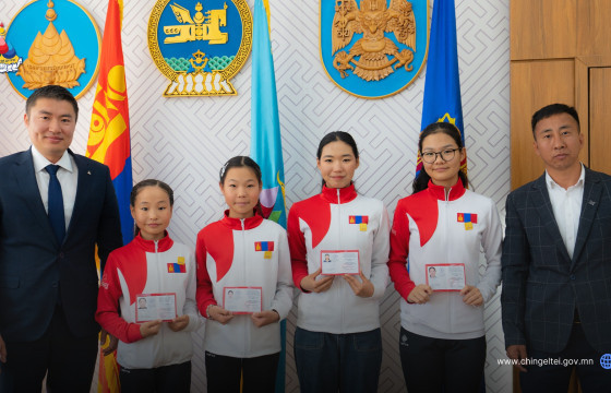 Шорт трекийн тамирчдад хүндэтгэл үзүүлэв