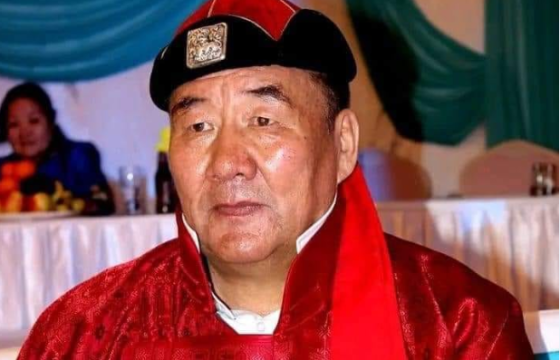 ЭНЭ ӨДӨР ГАВЬЯАТ ДАСГАЛЖУУЛАГЧ Ц.ШИЙРЭВ МЭНДЭЛЖЭЭ