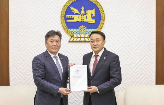 Төрөөс мөнгөний бодлогын талаарх 2026 онд баримтлах үндсэн чиглэлийн төслийг өргөн барилаа