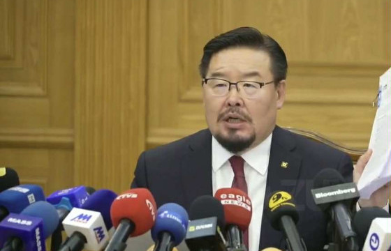 Г.ЗАНДАНШАТАР: НҮҮРСНИЙ ХУЛГАЙТАЙ ТЭМЦЭХ ТЭМЦЛЭЭ ЭРС ШИЙДЭМГИЙ ҮРГЭЛЖЛҮҮЛЭХИЙН ТУЛД Б.ЭНХБАЯРЫГ ХУУЛЬ ЗҮЙ, ДОТООД ХЭРГИЙН САЙДААР ТОМИЛЛОО