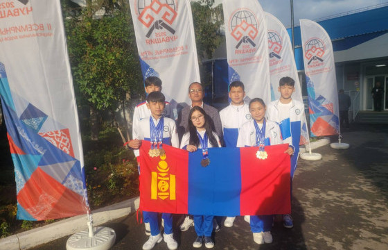 ОХУ-ын тулааны наадмын хутга шидэлтийн тэмцээнээс 3 мөнгө, 6 хүрэл хүртжээ