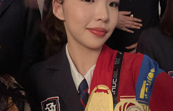 О.ХИШИГЦОГЗОЛ: Миний хүсэл, мөрөөдөл хүндийг өргөлтийн спорт байсан учраас аав, ээж хоёрынхоо эсэргүүцлийг давж чадсан