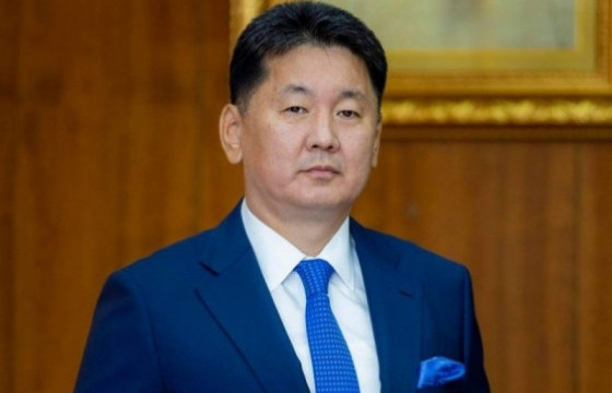 Ерөнхийлөгч У.Хүрэлсүх УИХ-ын 95 дугаар тогтоолд тавьсан хоригоо татан авлаа