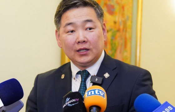 С.Эрдэнэбат: Багш нарын цалинг 3,5 сая болгох хэлэлцээрээ албан ёсоор баталгаажуулж явах хэрэгтэй