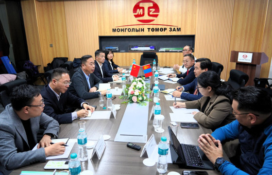 “БАГАХАНГАЙ–ХӨШИГИЙН ХӨНДИЙ” ЧИГЛЭЛИЙН ТӨМӨР ЗАМЫН ТЕРМИНАЛ БАЙГУУЛАХ ТАЛААР ХЭЛЭЛЦЛЭЭ