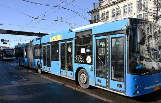 Утсаар ярьсан болон хүнээ буулгасан жолооч нарт торгуулийн арга хэмжээ тооцов