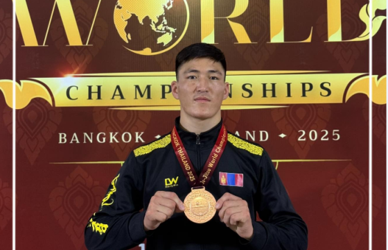 Б.Алтангэрэл жюү жицү-гийн дэлхийн аваргаас хүрэл медаль хүртжээ