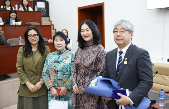 Д.Нацагдоржийн нэрэмжит шагналтнууд тодорчээ